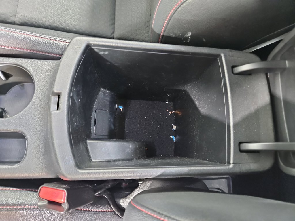 Used 2023 Black Kia GT-Line image 27
