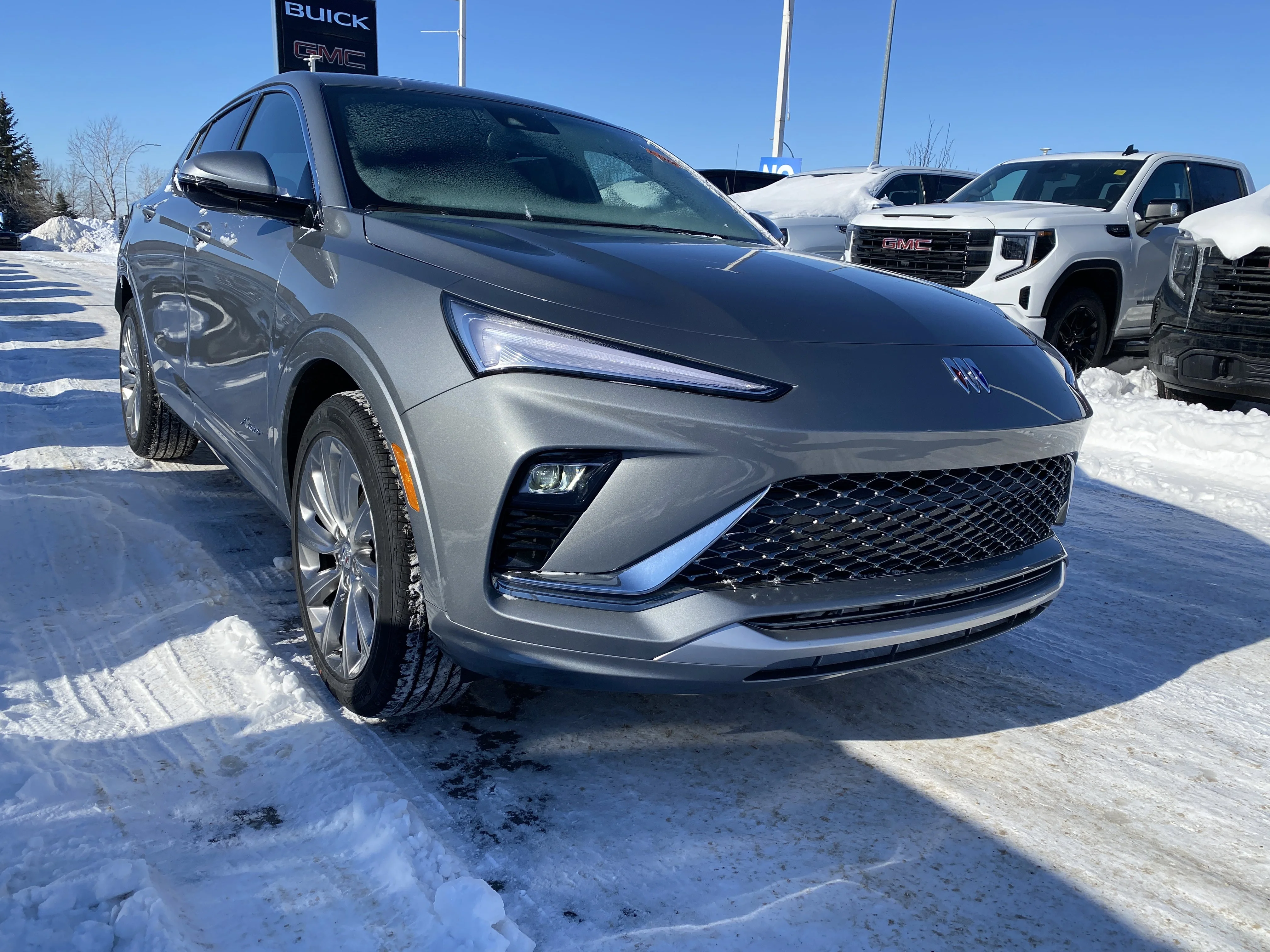 New 2026 MOONSTONE GREY METALLIC Buick Avenir image 8
