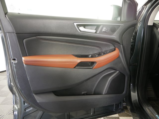 Used 2015 Guard Metallic Ford Titanium image 8