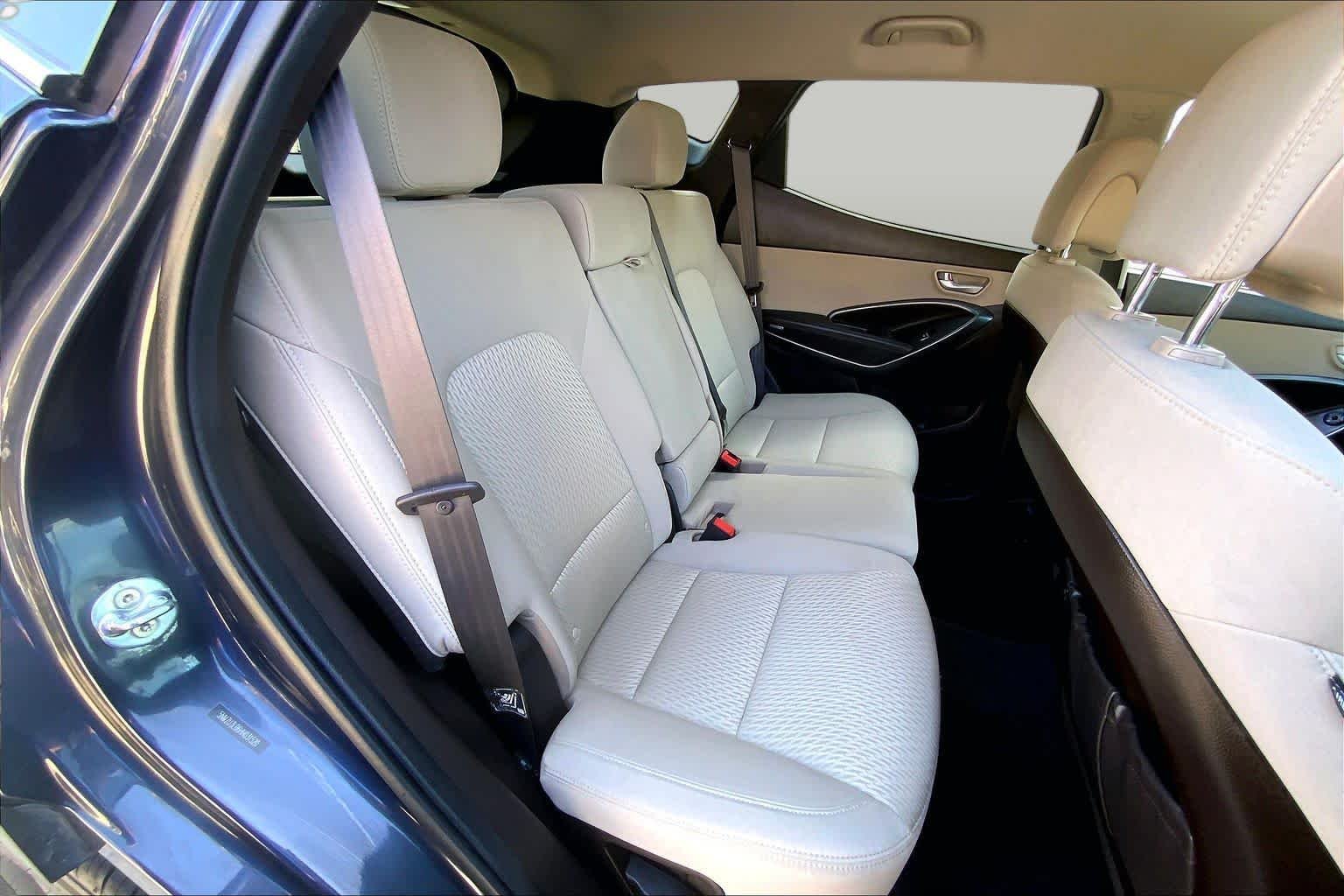 Used 2017 Marlin Blue Hyundai 2.4L image 20