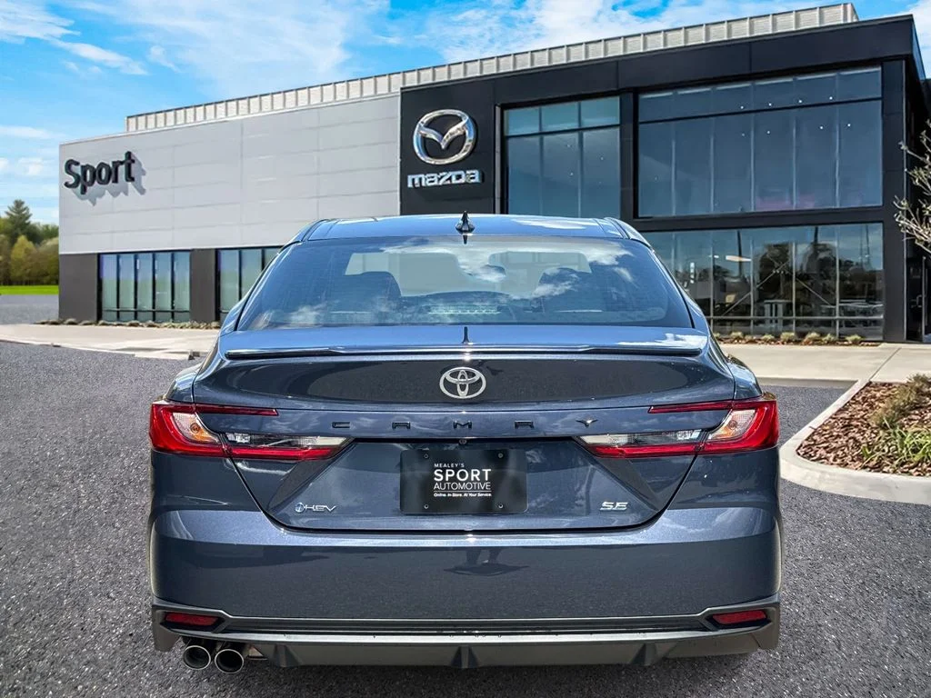 Used 2026  Toyota SE image 4