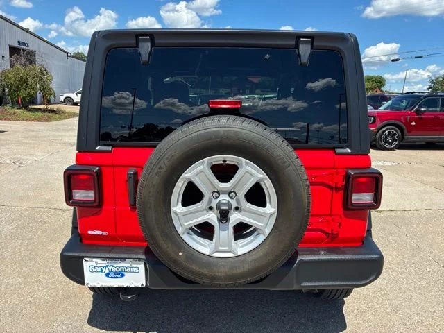 Used 2023 Firecracker Red Clearcoat Jeep Sport S image 6