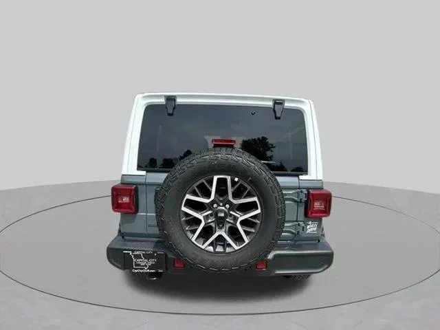 New 2026 Anvil Clear-Coat Exterior Paint Jeep Sahara image 4