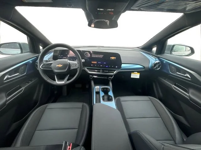 New 2026 Sterling Gray Metallic Chevrolet LT image 39