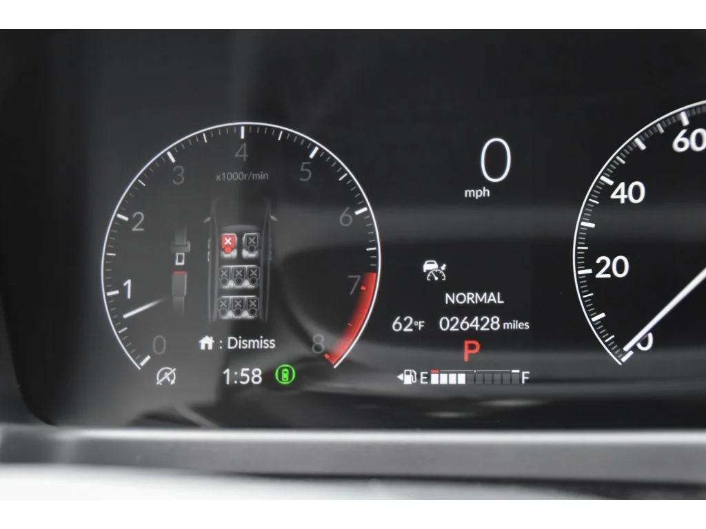 Used 2025 Blk Honda Sport-L image 21