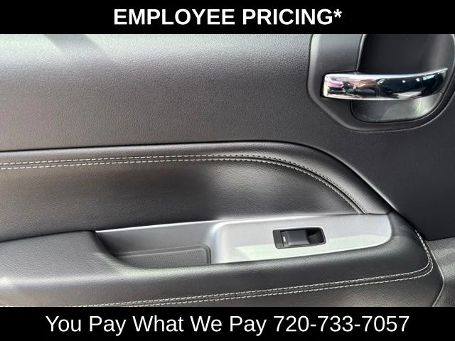 Used 2015 Gray Jeep Latitude image 15