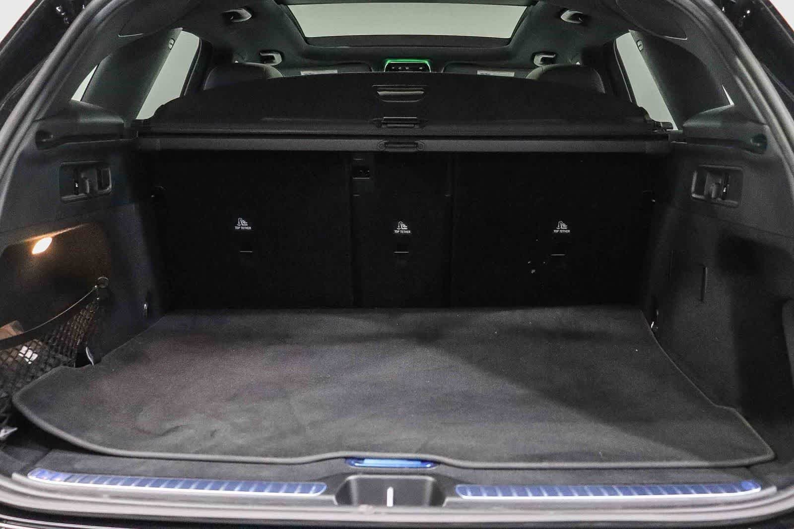 Used 2026 Black Mercedes-Benz GLC 300 image 28