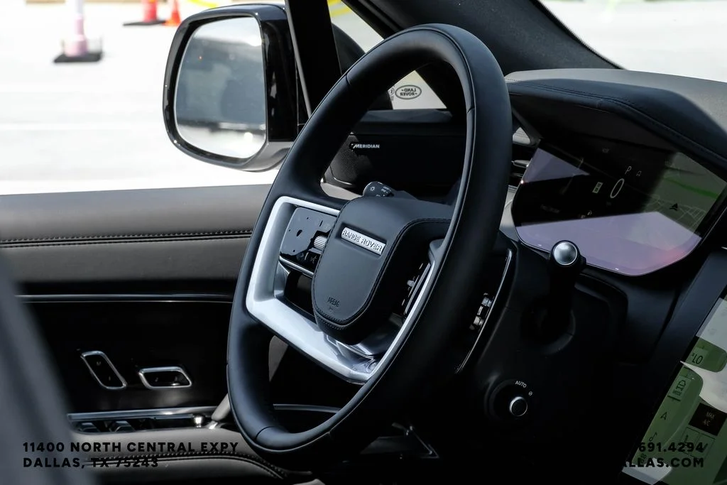 2026 Land Rover Range Rover SE - Photo 16