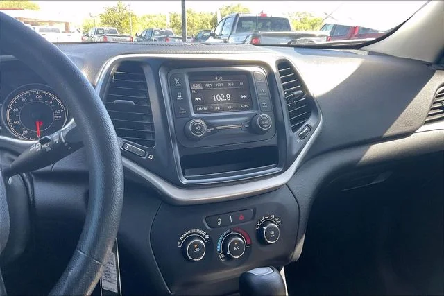 Used 2016 Blue Jeep Sport image 6