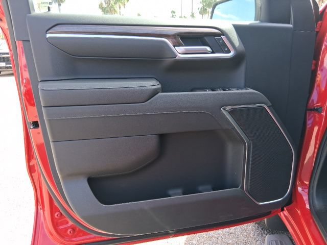 2026 Chevrolet Silverado 1500 LT - Photo 15