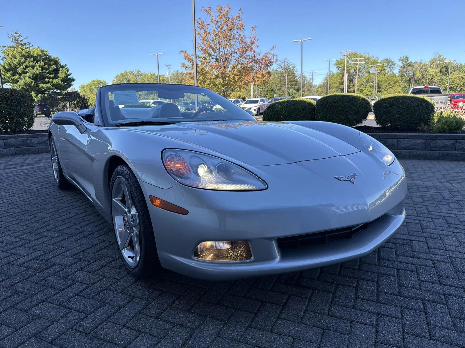 Used 2006 Machine Silver Metallic Chevrolet 2DR CONV image 7