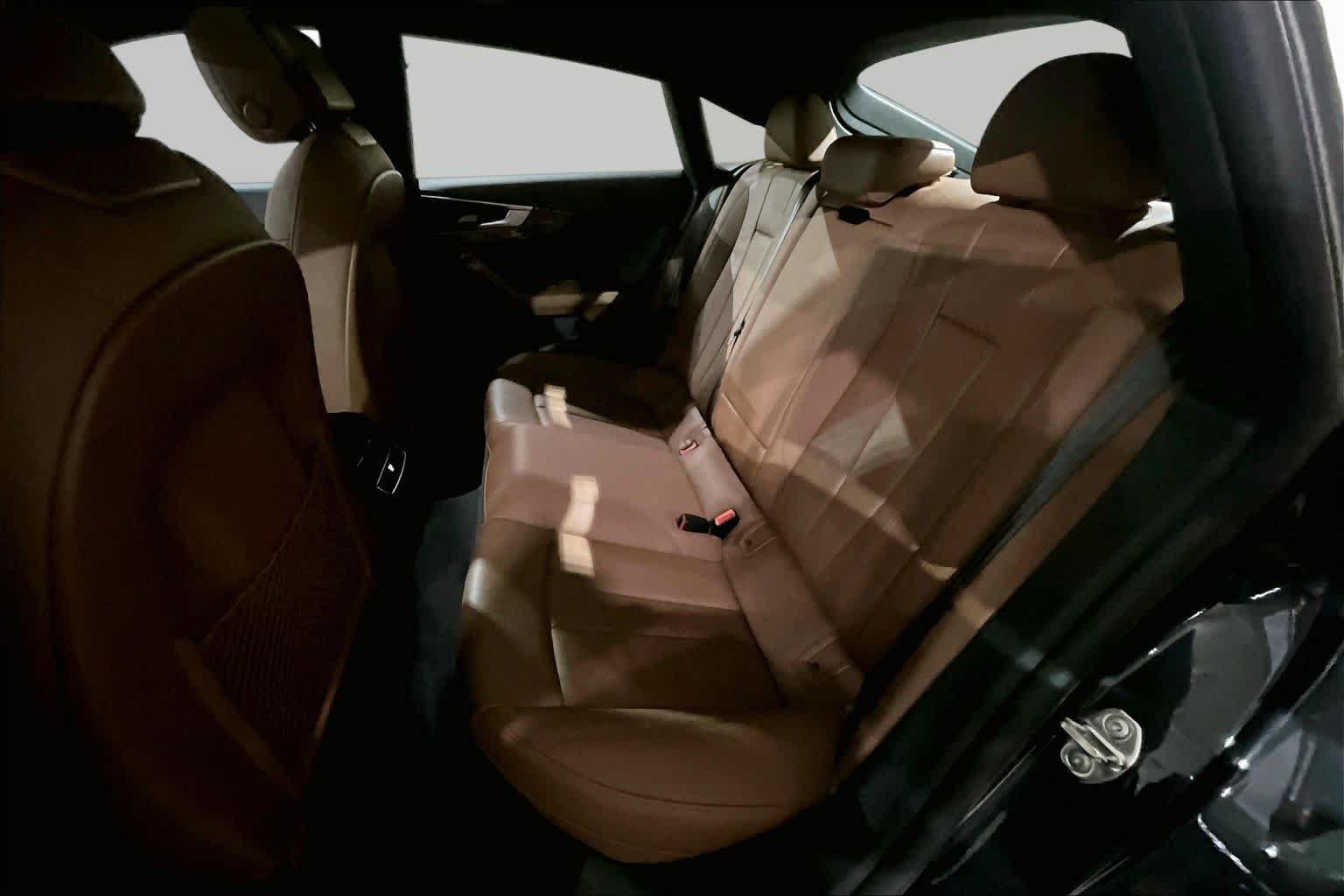 Used 2022 N/A Audi Premium image 20