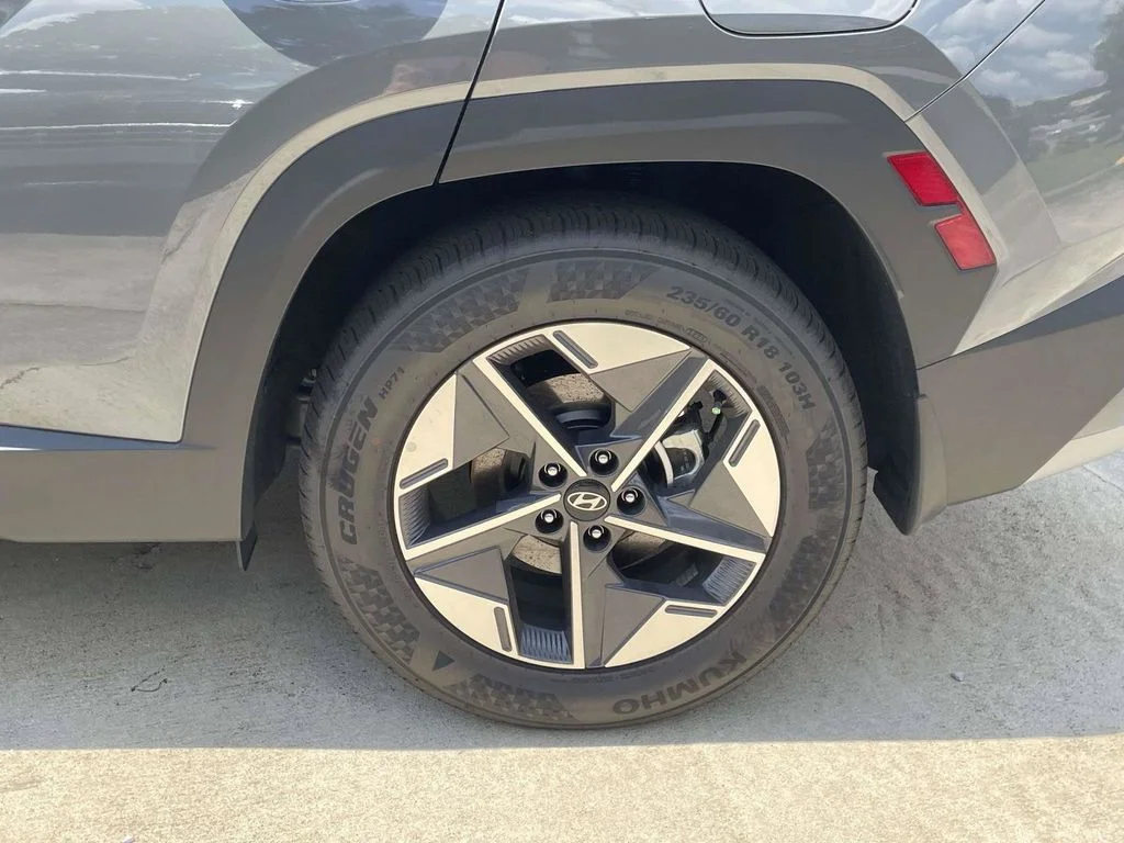 New 2026 Gray Hyundai SEL image 28