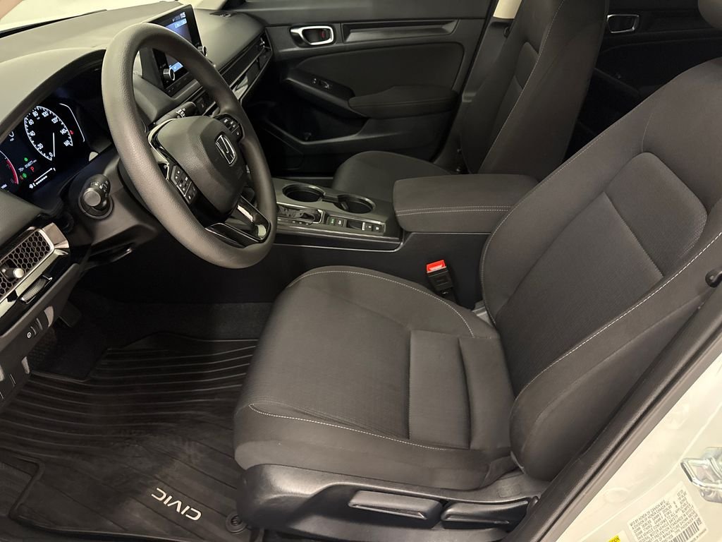 2025 Honda Civic LX - Photo 16