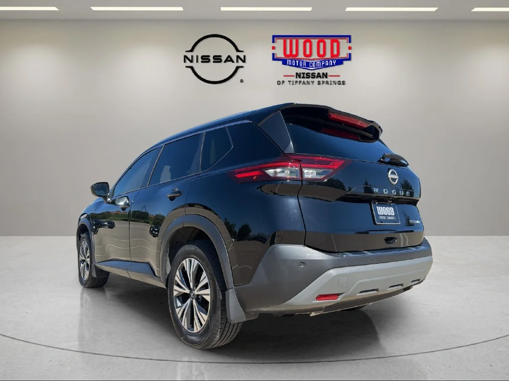 Certified Used 2023 Super Black Nissan SV image 4