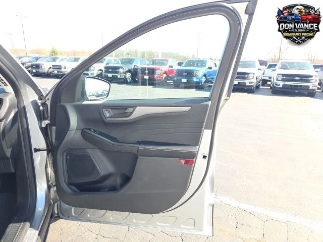Certified Used 2023 Gray Ford Active image 25