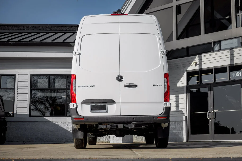 New 2026 Arctic+White Mercedes-Benz Cargo 144 WB image 8