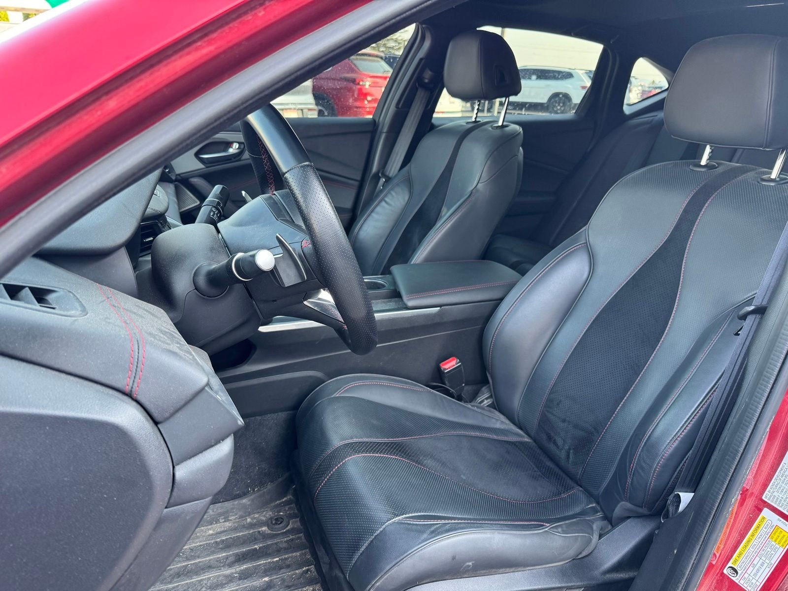 View vehicle photo 7