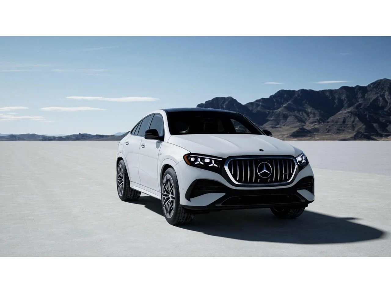 New 2027 MANUFAKTUR Moonlight White Metallic Mercedes-Benz AMG® GLE 53e 4MATIC+ Coupe image 9