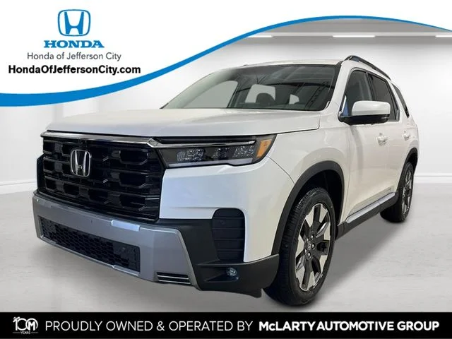 2026 Honda Pilot Touring AWD's photo