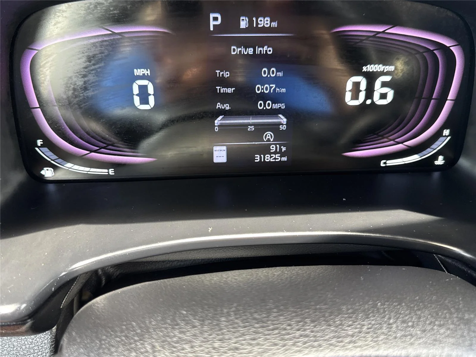 Used 2023 Snow White Pearl Kia LX image 35