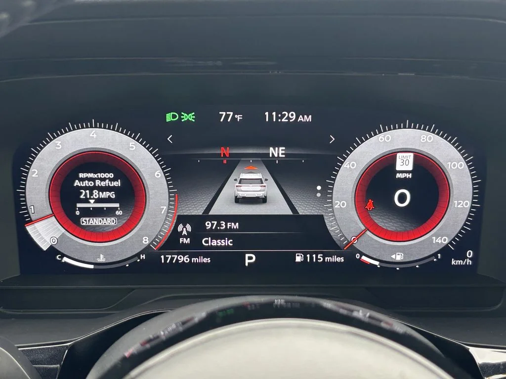 Used 2025 Red Nissan Platinum image 29
