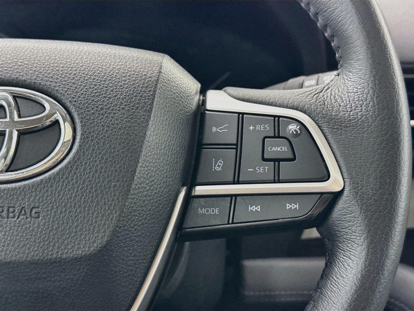 Certified Used 2024 Midnight Black Metallic Toyota XLE 8-Passenger image 18