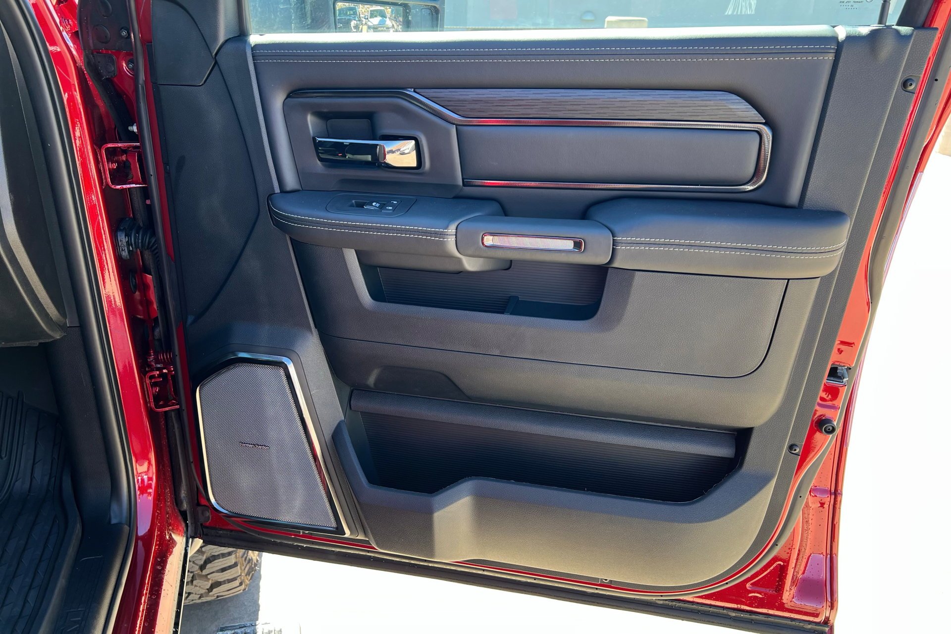 2026 RAM 2500 Rebel - Photo 23