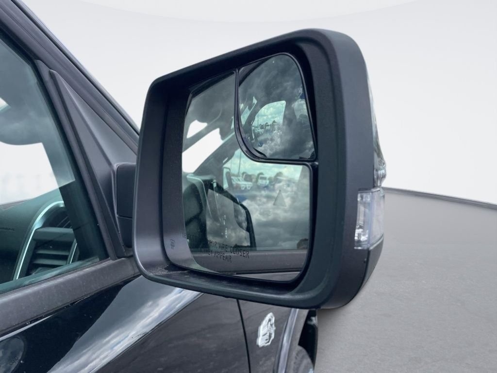 New 2026 Diamond Black Crystal Pearl-Coat Exterior Paint RAM Big Horn/Lone Star image 15
