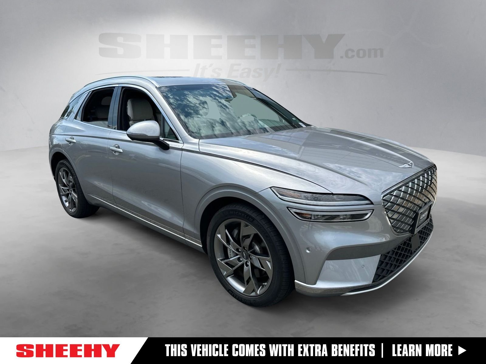 2025 GENESIS GV70