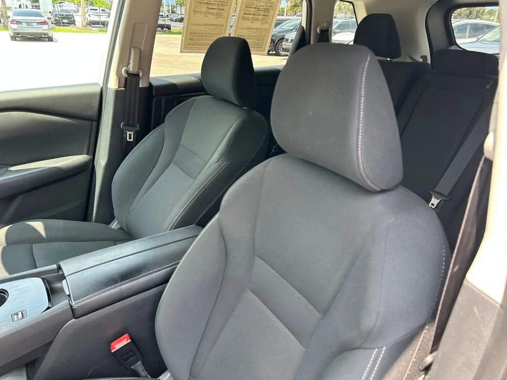 Certified Used 2024 White Nissan S image 21