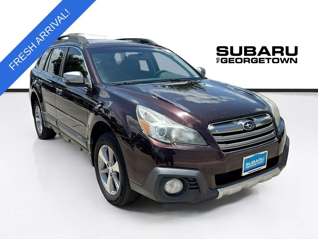 2013 Subaru Outback 3.6R Limited AT's photo