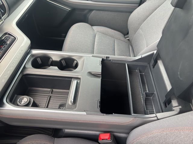 Used 2025 White Ford Active image 19