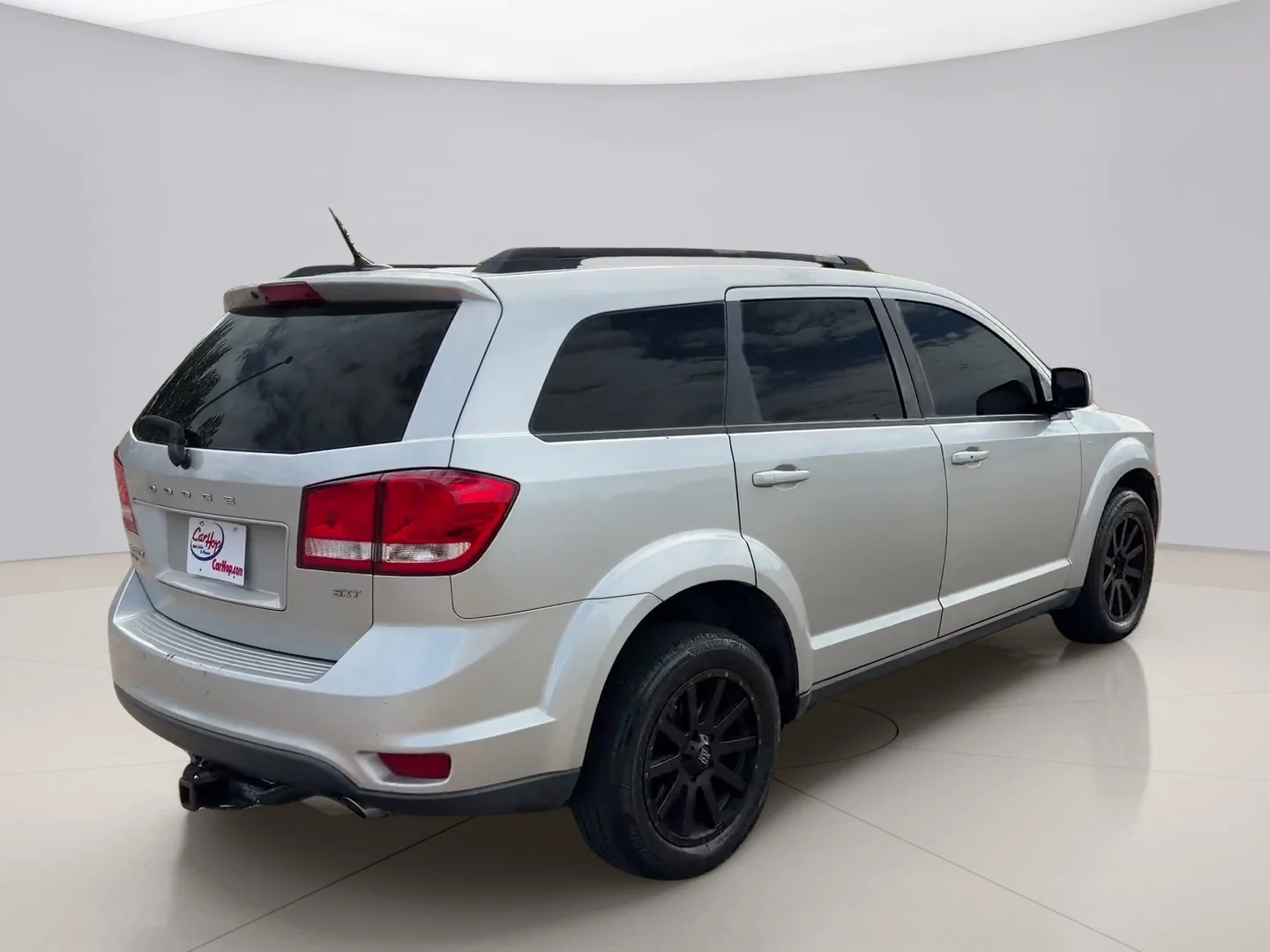 Used 2014 Silver Dodge SXT AWD image 5