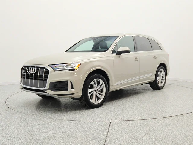 2023 Audi Q7 Premium