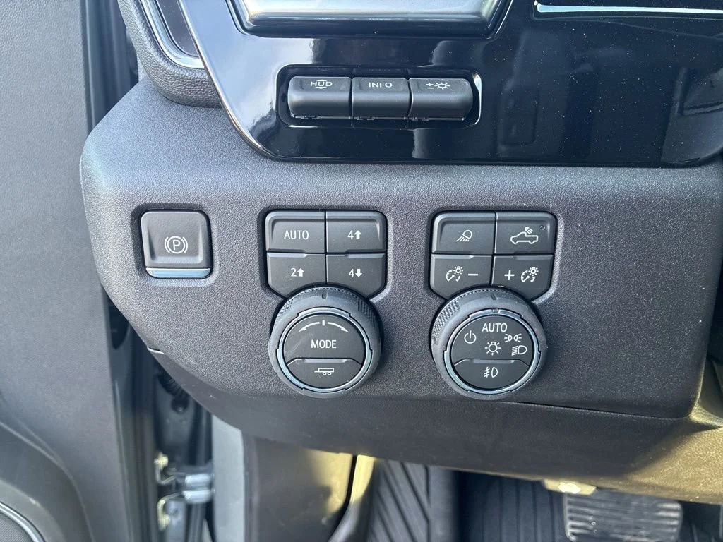 2026 Chevrolet Silverado 1500 LTZ - Photo 12