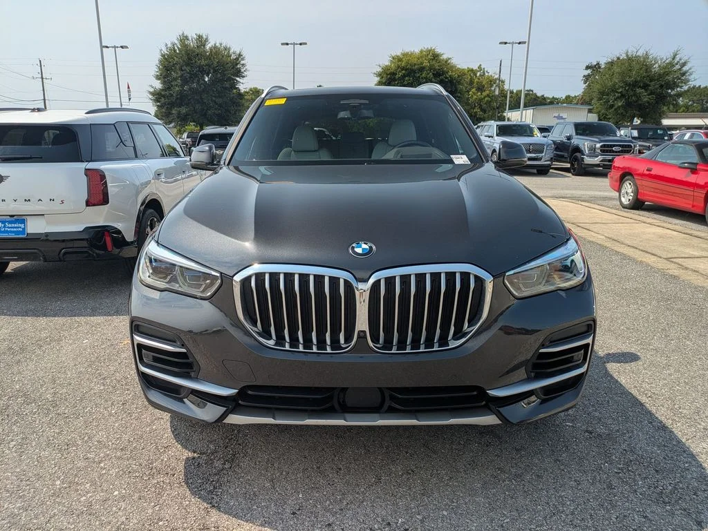 Used 2023 Gray BMW xDrive40i image 5