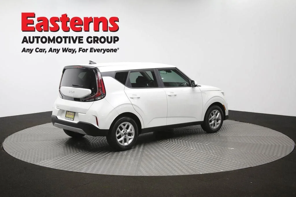 Used 2023 White Kia LX image 44