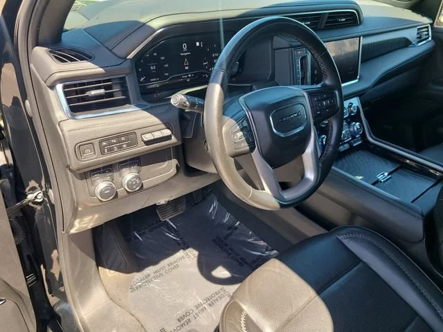 Used 2023 Onyx Black GMC Denali image 21