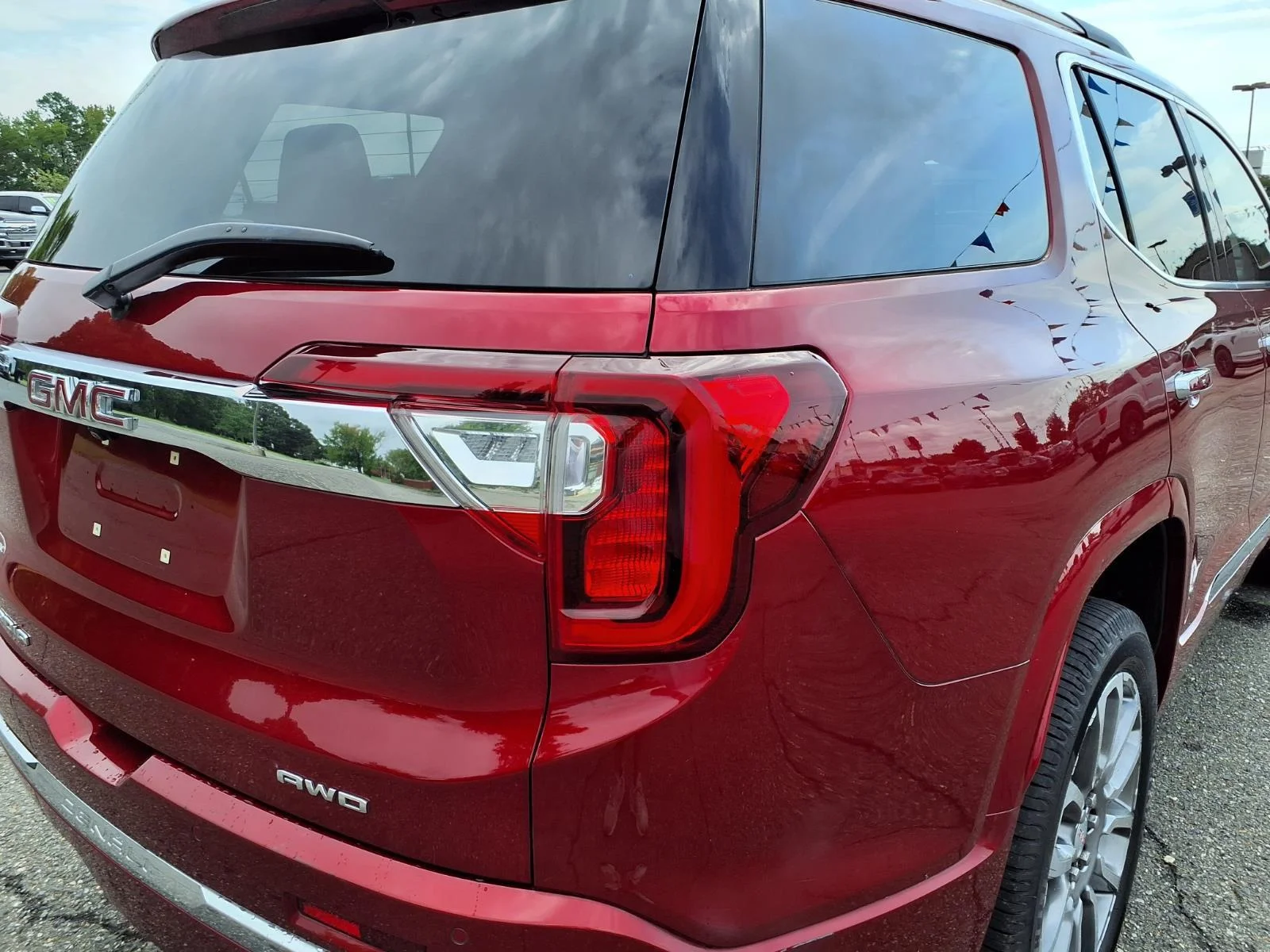 Used 2023 Volcanic Red Tintcoat GMC Denali image 18