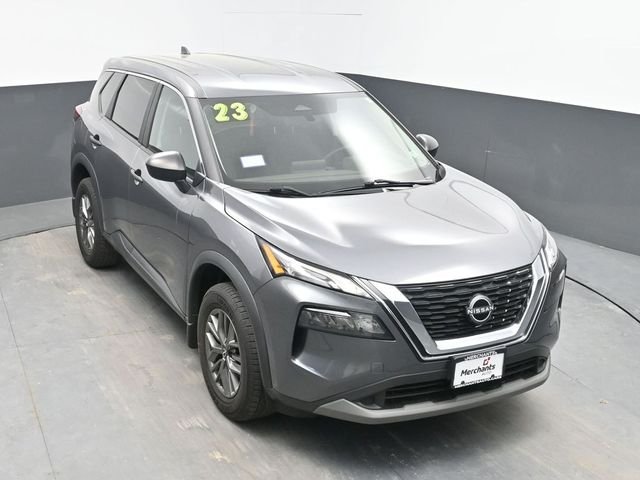 Used 2023 Gray Nissan S image 22