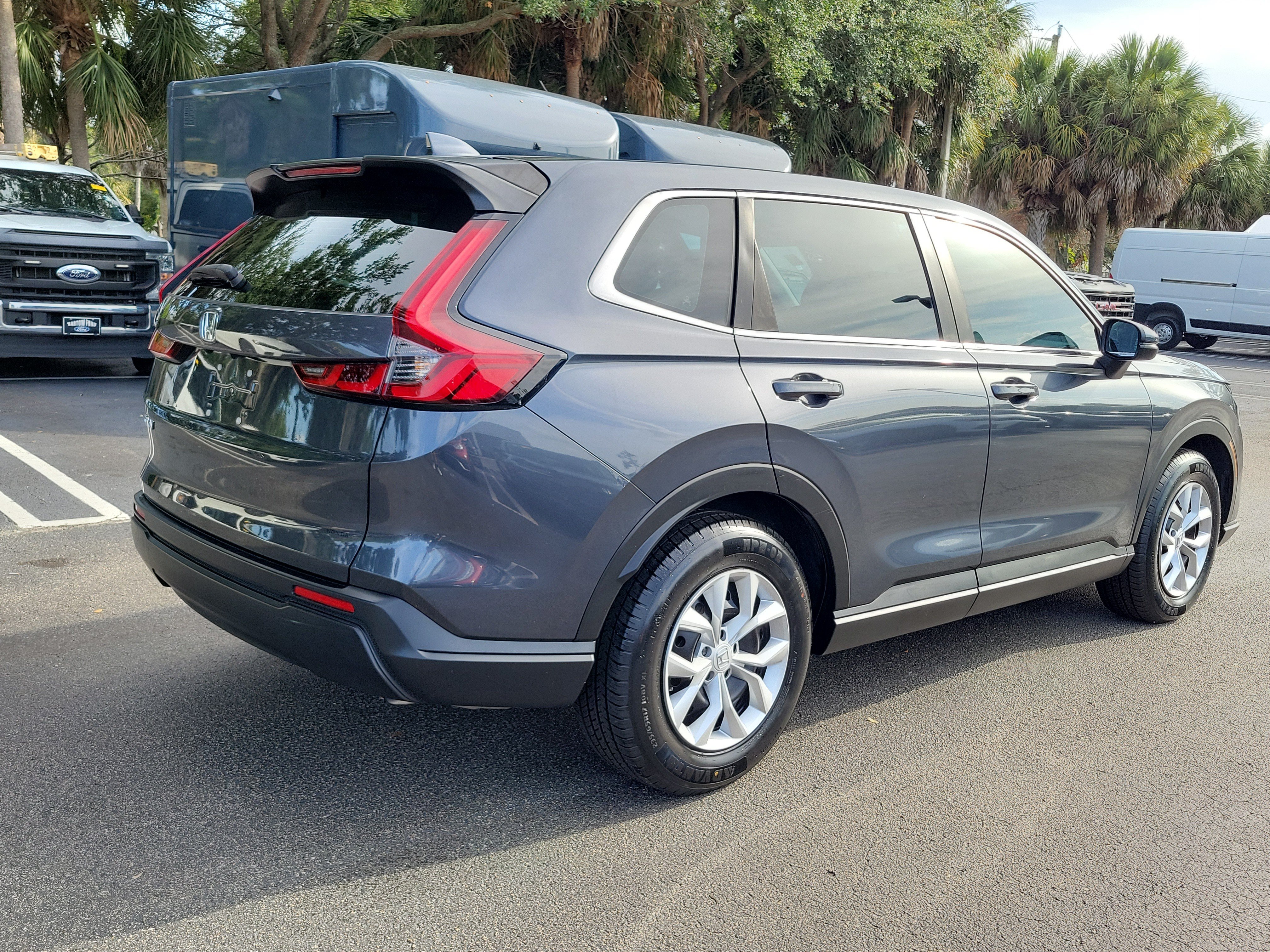 2024 Honda CR-V LX - Photo 36