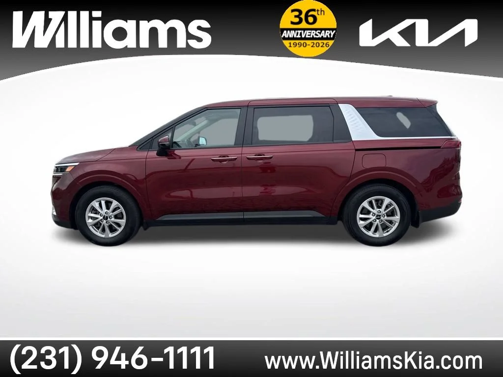 2024 Kia Sedona LX Seat Pkg's photo