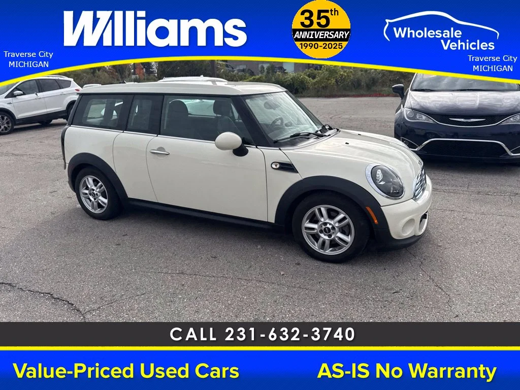 Used 2013 Pepper White MINI Clubman image 9