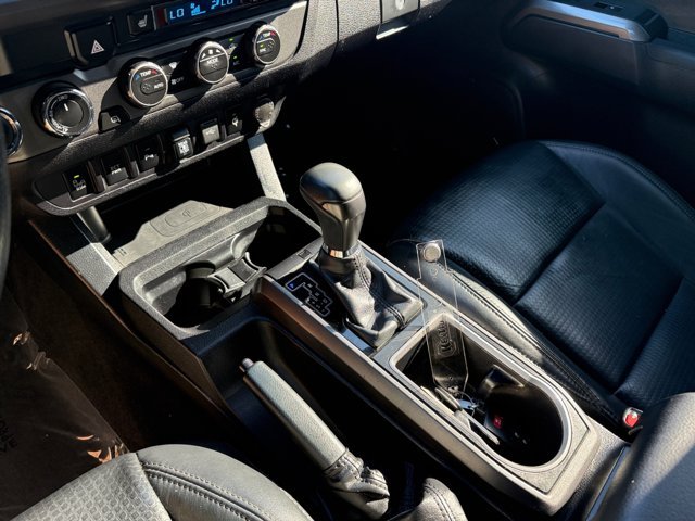 Used 2020 Super White Toyota TRD Off-Road image 13