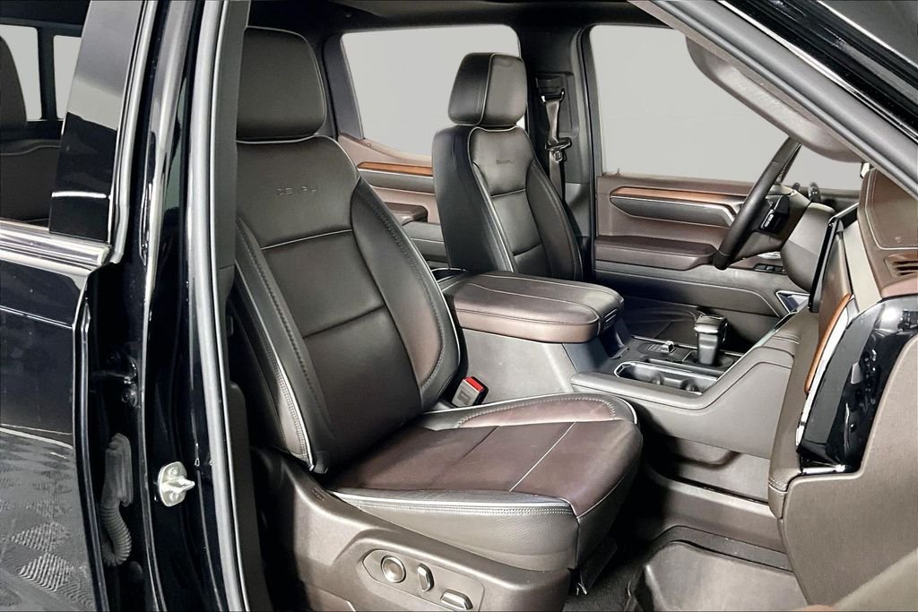 Used 2024 Black GMC Denali image 25