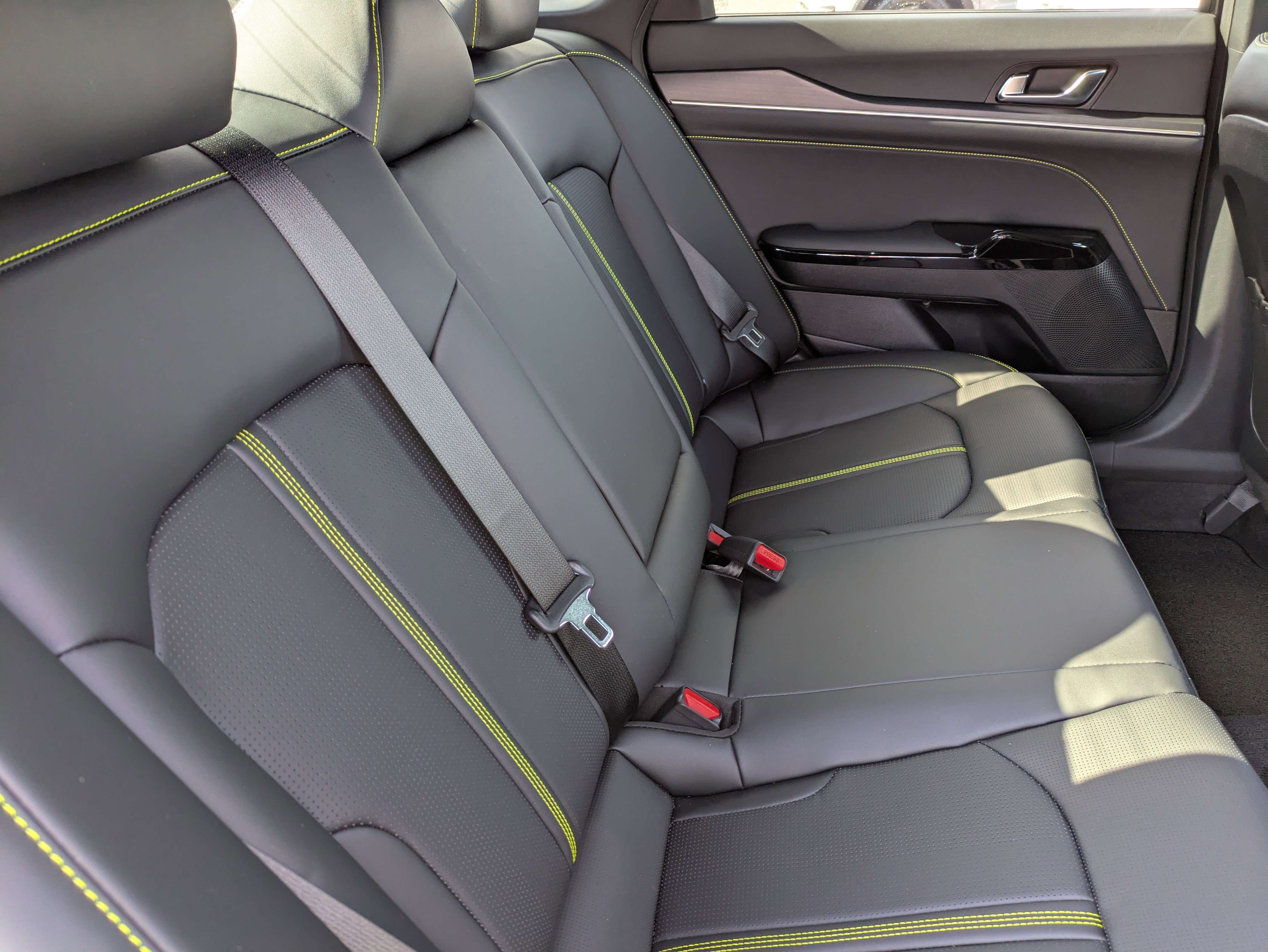 New 2026 Aurora Black Pearl Kia GT image 13