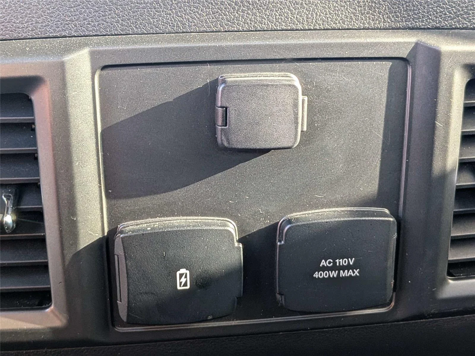 Used 2018 Gray Ford XLT image 14