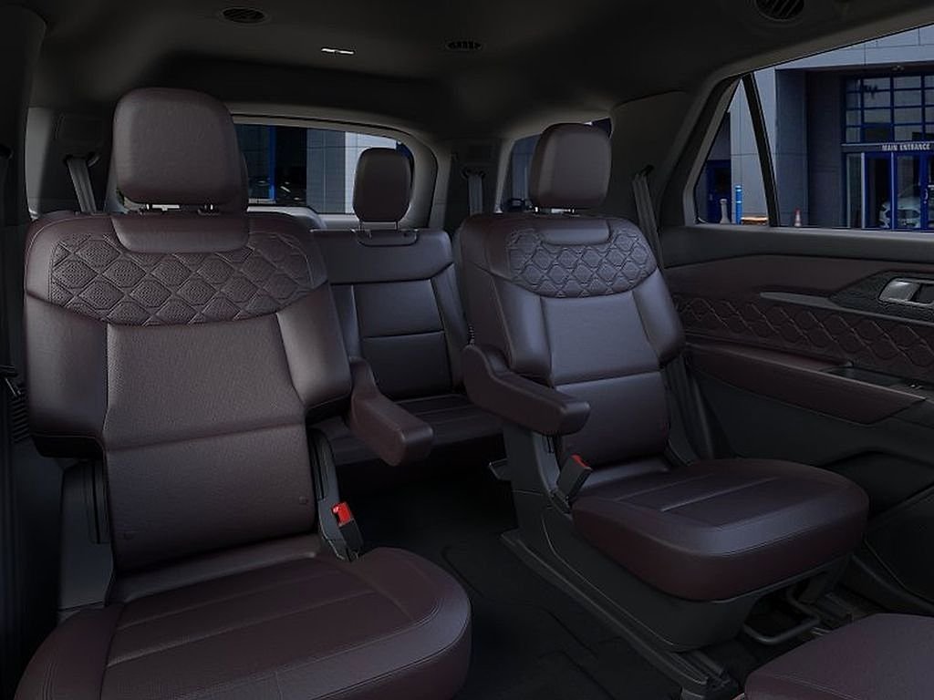 New 2026 Space White Metallic Ford Platinum™ image 11