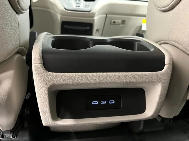 New 2027 Platinum White Pearl Honda EX-L image 26